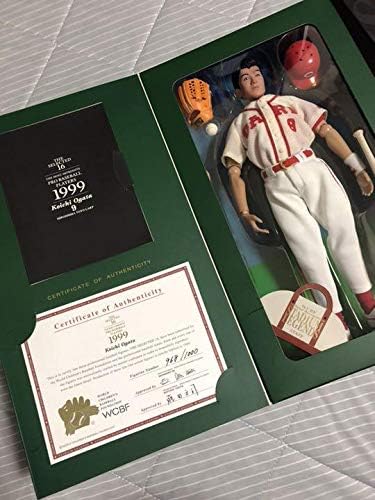 広島カープ監督 緒方 孝市 監督 広島カープ・緒方孝市の功績をたたえ